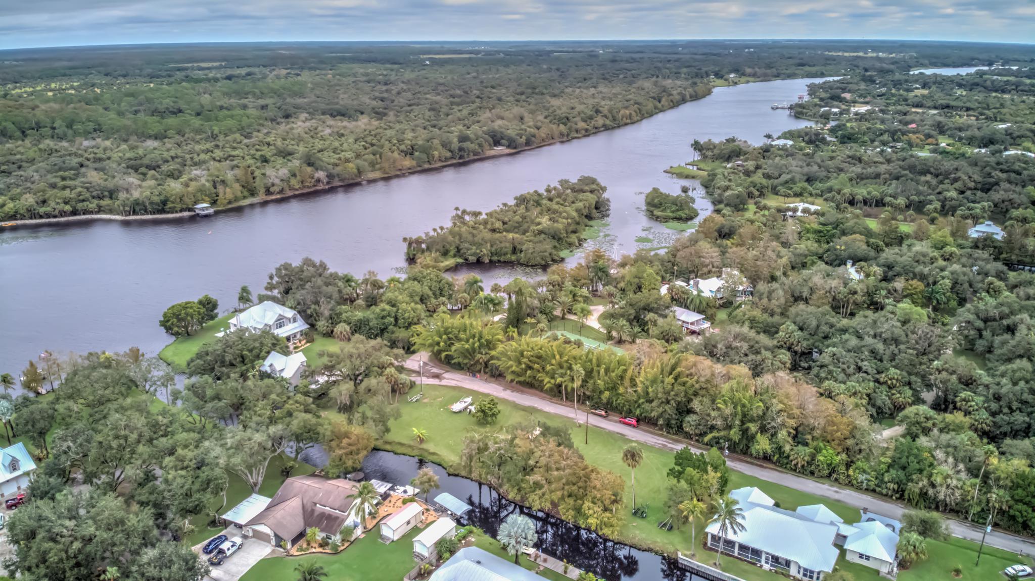 Land for sale in alva on the caloosahatche