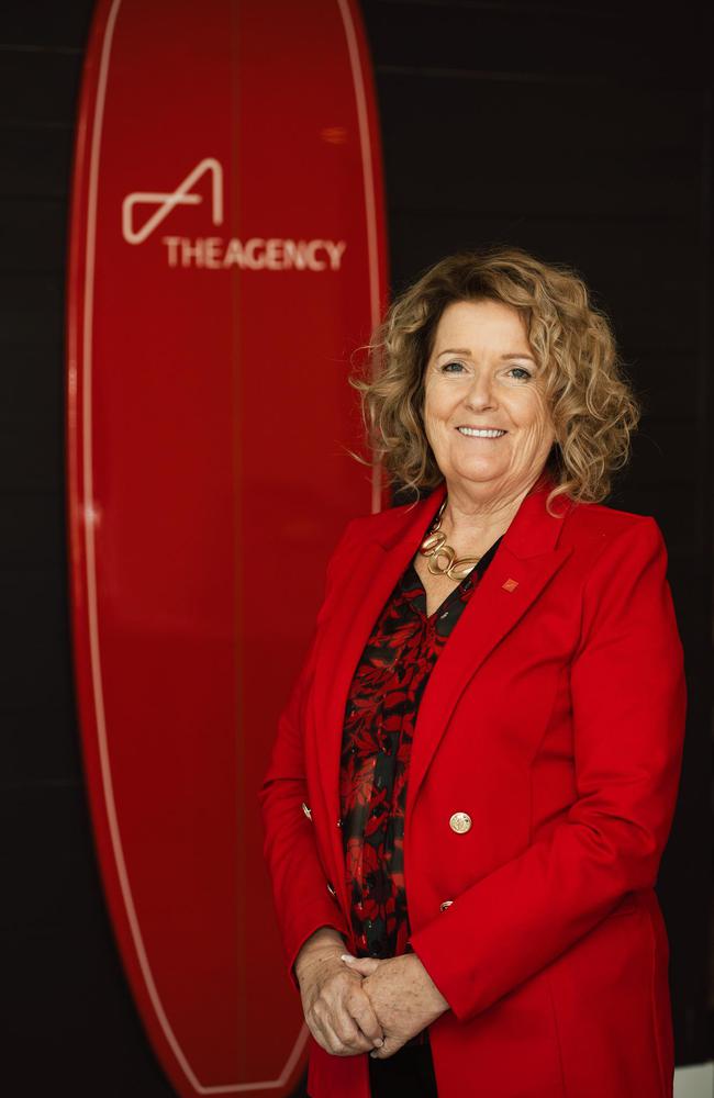 Learn more about Mary Dowling